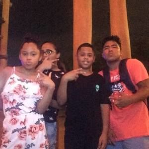 Meet your Posher, Andrade